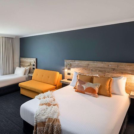 Ibis Styles Orange Hotell Exteriör bild